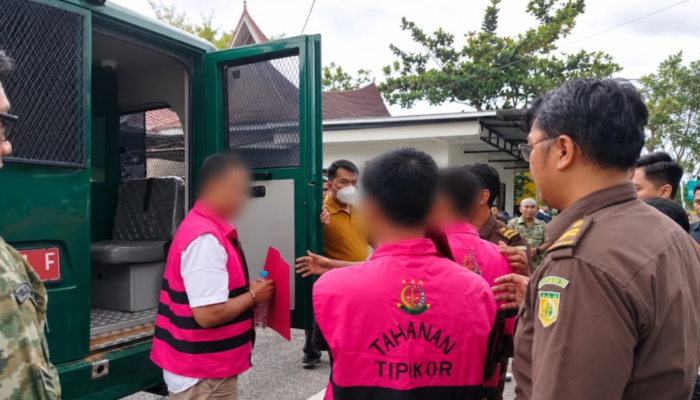 Kejari Kampar Tetapkan Lima Tersangka Baru Kasus Korupsi KUR BNI, Empat Ditahan